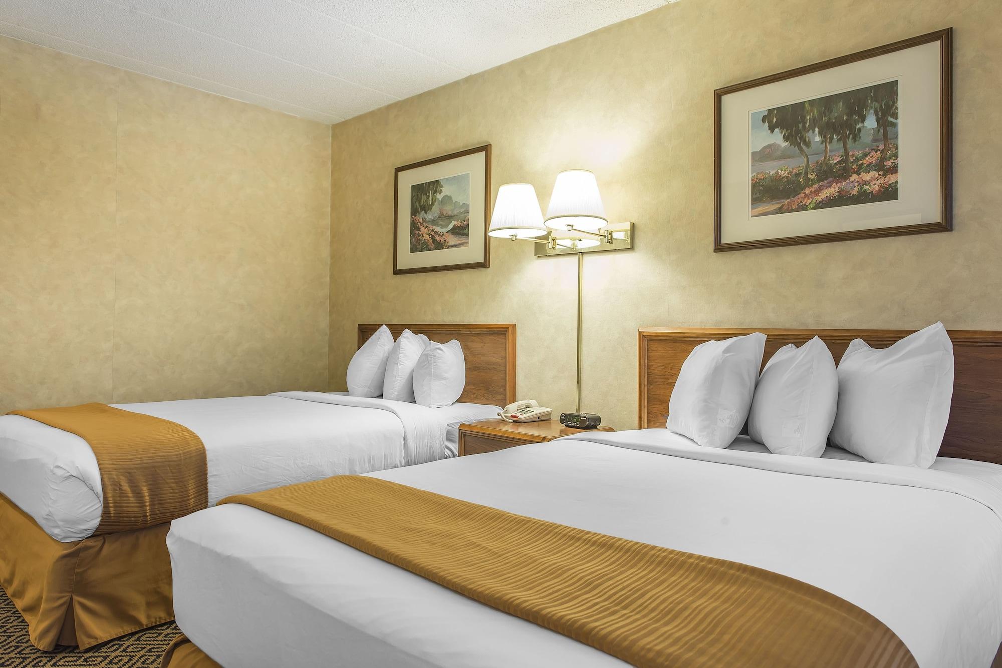 Quality Inn And Conference Center Springfield Bagian luar foto